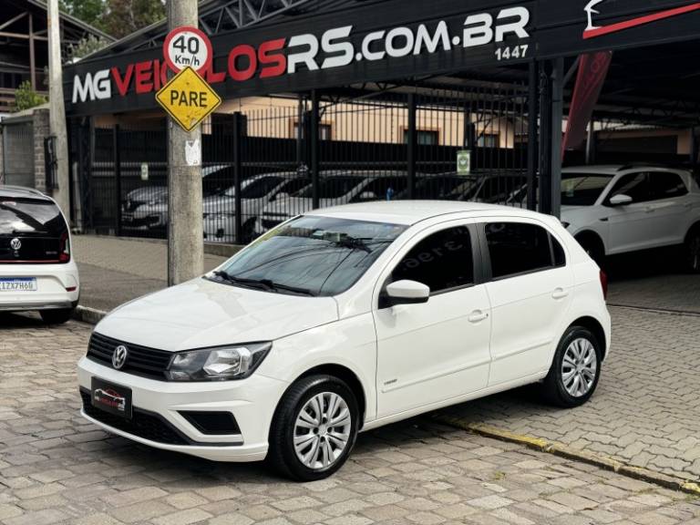 VOLKSWAGEN - GOL - 2020/2020 - Branca - R$ 51.900,00