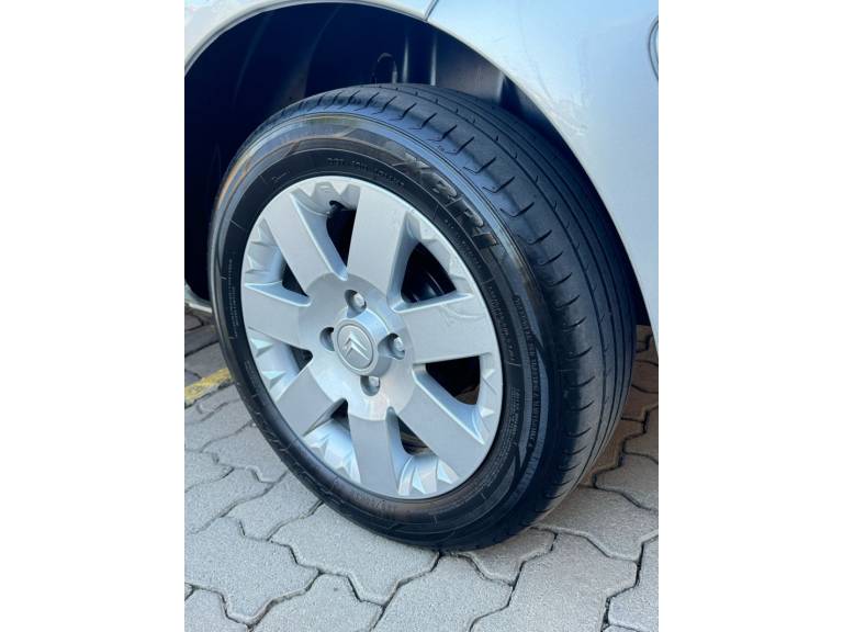 CITROËN - C3 - 2012/2012 - Prata - R$ 27.500,00