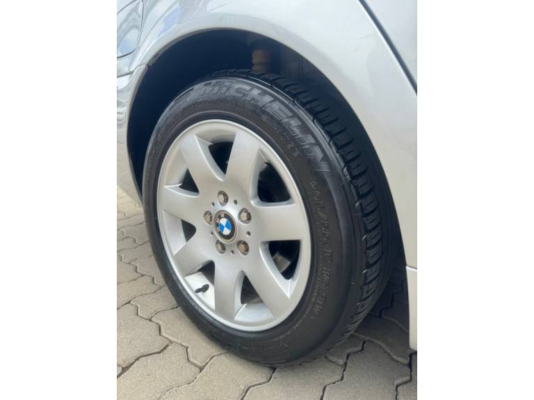 BMW - 325I - 2002/2002 - Prata - R$ 49.900,00