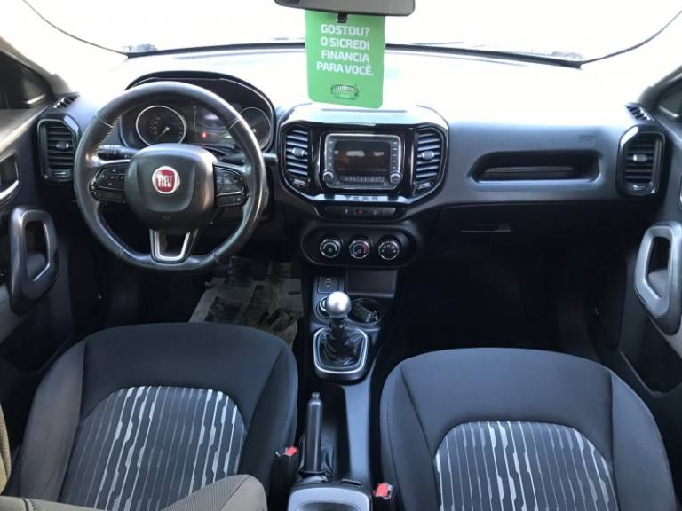 FIAT - TORO - 2017/2018 - Branca - R$ 99.000,00