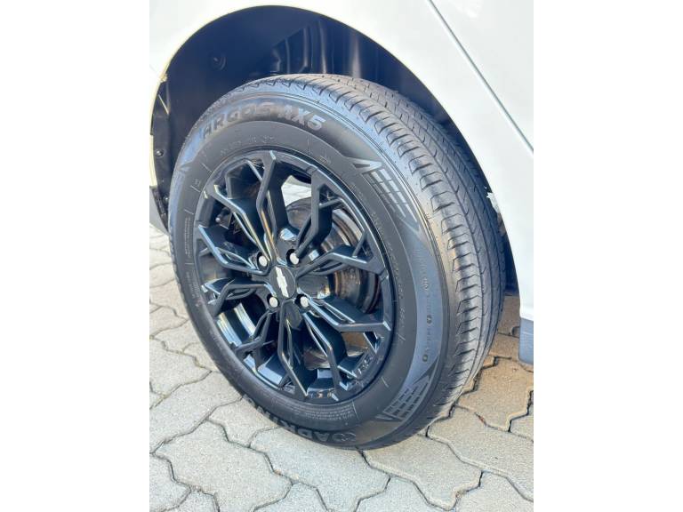 CHEVROLET - PRISMA - 2013/2013 - Branca - R$ 46.900,00