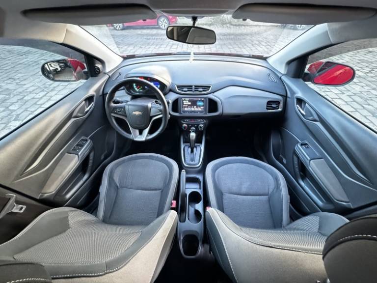 CHEVROLET - PRISMA - 2014/2014 - Vermelha - R$ 52.900,00
