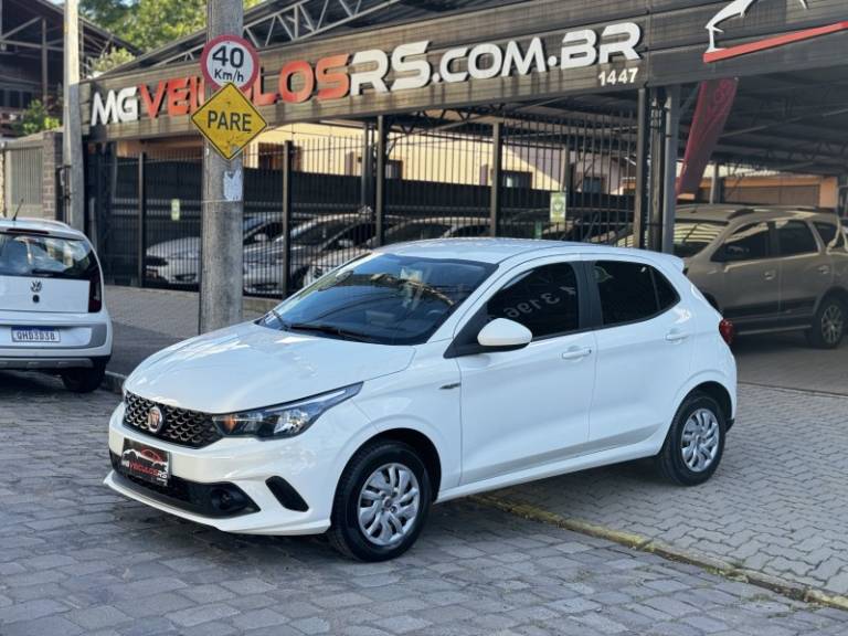 FIAT - ARGO - 2020/2020 - Branca - R$ 57.900,00