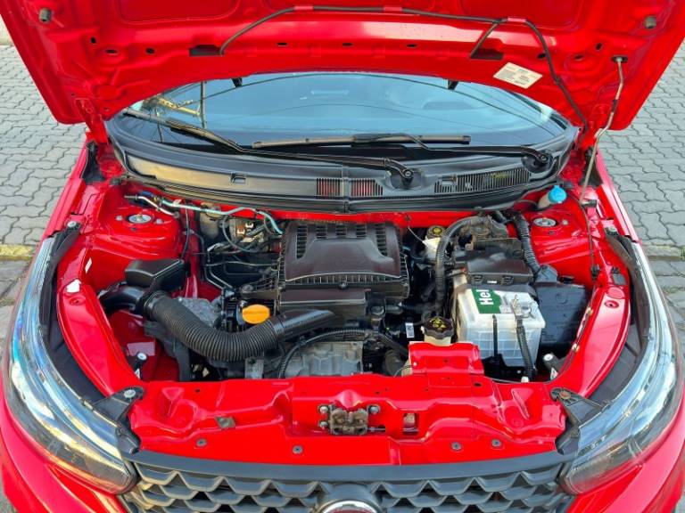 FIAT - ARGO - 2020/2020 - Vermelha - R$ 56.900,00