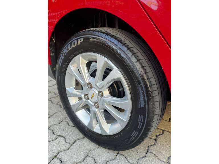 CHEVROLET - PRISMA - 2014/2014 - Vermelha - R$ 52.900,00