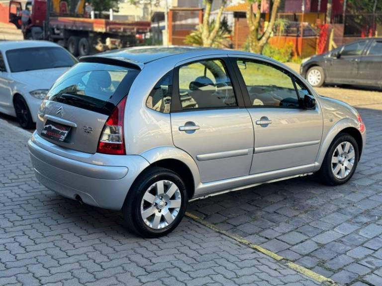 CITROËN - C3 - 2012/2012 - Prata - R$ 27.500,00