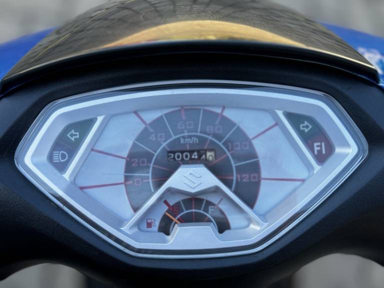 SUZUKI - AN125 BURGMAN - 2012/2012 - Azul - R$ 8.900,00
