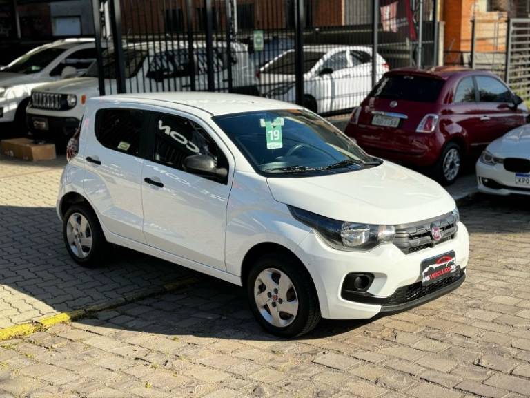 FIAT - MOBI - 2019/2019 - Branca - R$ 45.900,00