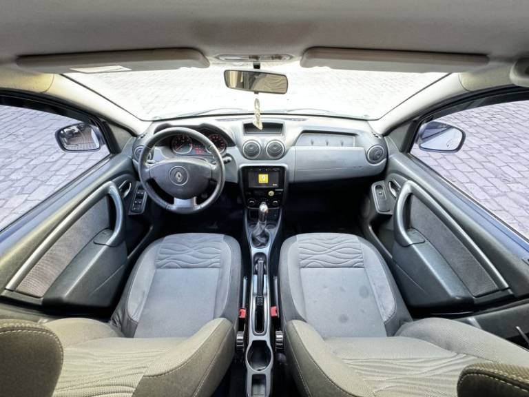 RENAULT - DUSTER - 2015/2015 - Branca - R$ 54.900,00