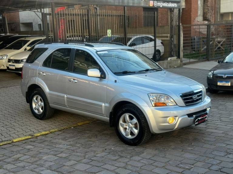 KIA MOTORS - SORENTO - 2009/2009 - Prata - R$ 50.900,00