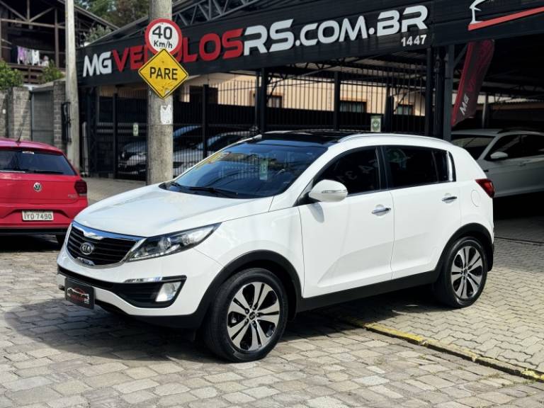 KIA MOTORS - SPORTAGE - 2013/2013 - Branca - R$ 78.900,00