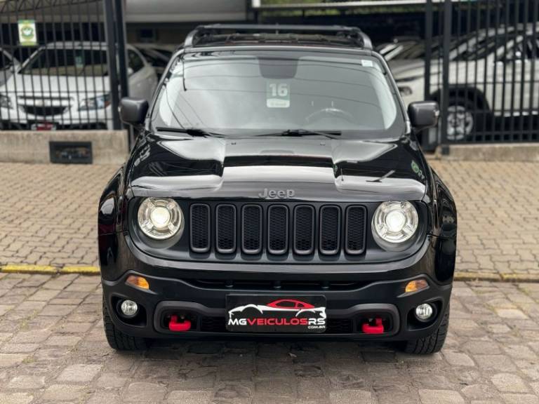 JEEP - RENEGADE - 2016/2016 - Preta - R$ 86.900,00