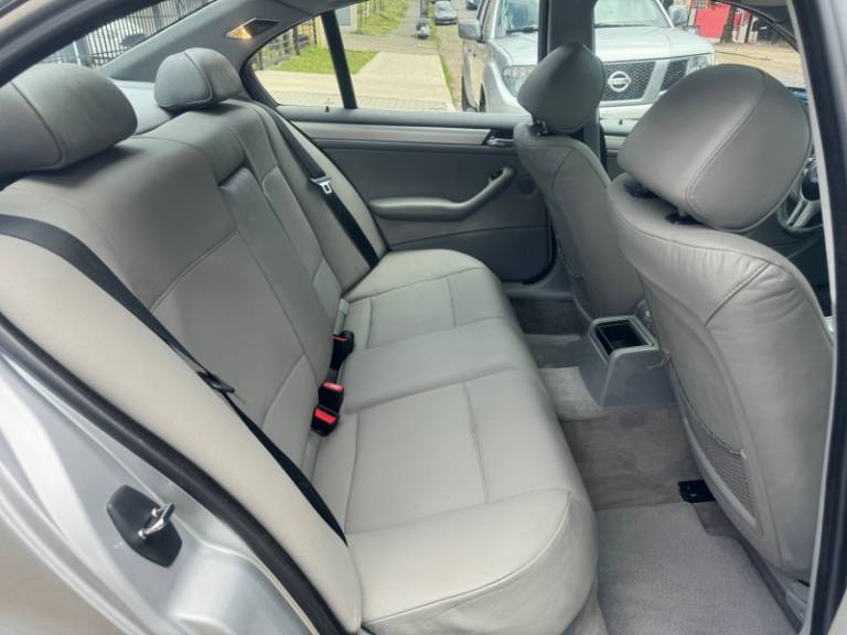 BMW - 325I - 2002/2002 - Prata - R$ 49.900,00