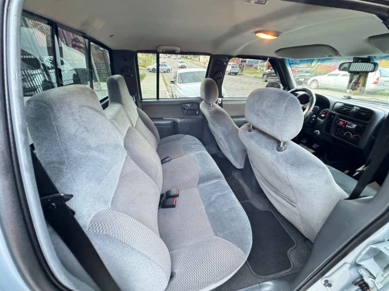 CHEVROLET - S10 - 2010/2010 - Prata - R$ 62.900,00