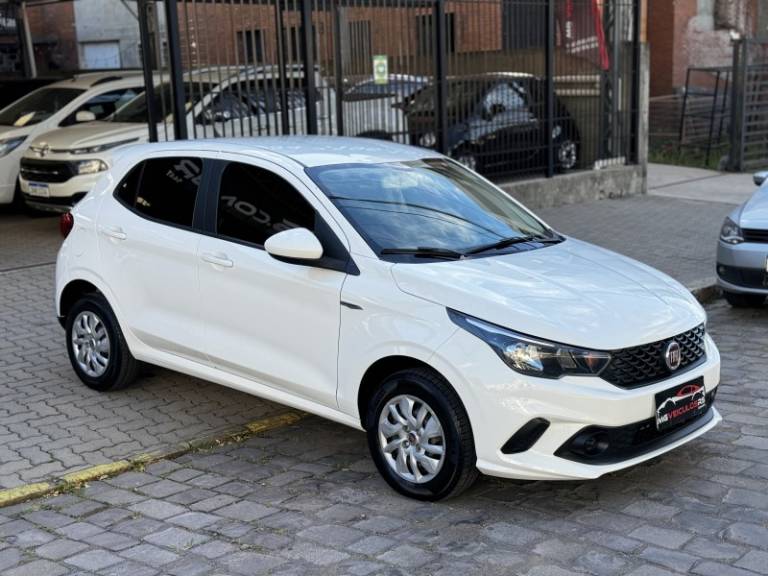 FIAT - ARGO - 2020/2020 - Branca - R$ 57.900,00