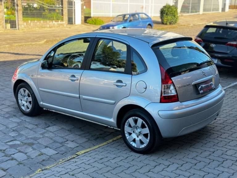CITROËN - C3 - 2012/2012 - Prata - R$ 27.500,00