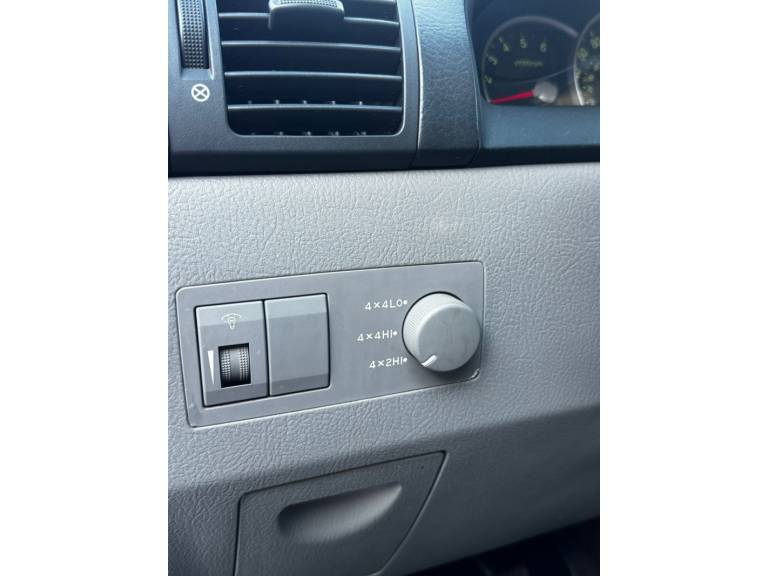 KIA MOTORS - SORENTO - 2009/2009 - Prata - R$ 50.900,00