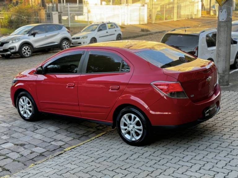 CHEVROLET - PRISMA - 2014/2014 - Vermelha - R$ 52.900,00