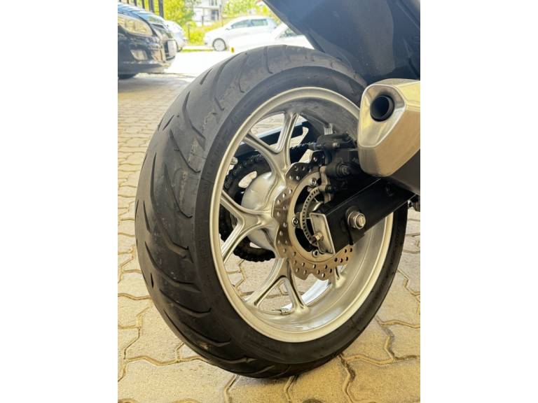 HONDA - NC 750X - 2019/2019 - Verde - R$ 43.900,00