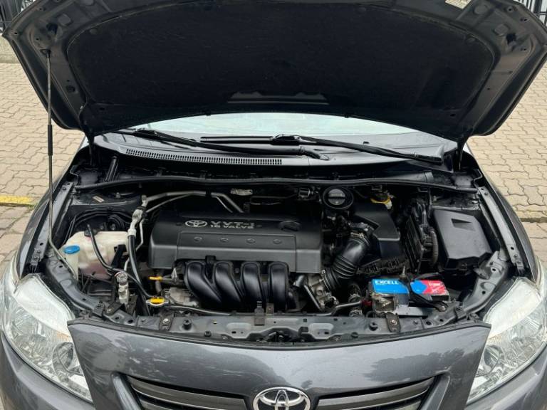 TOYOTA - COROLLA - 2009/2010 - Cinza - R$ 54.900,00