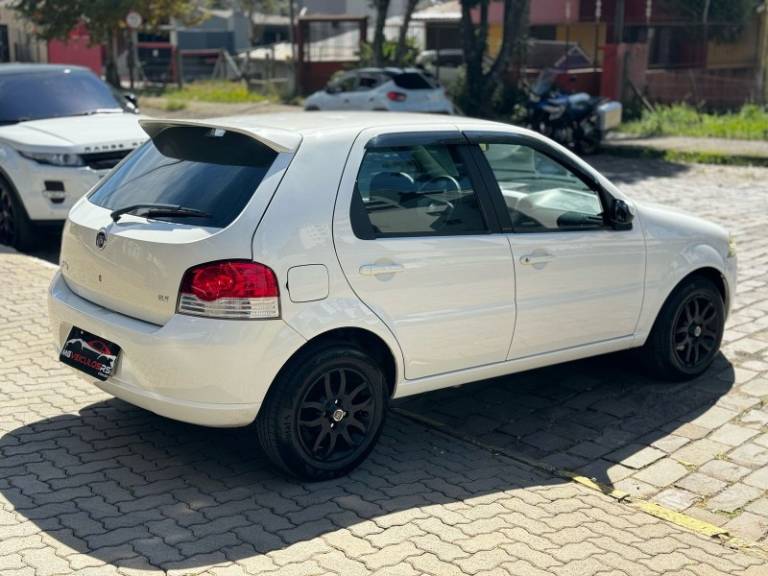 FIAT - PALIO - 2010/2010 - Branca - R$ 34.900,00