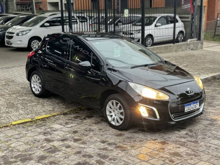 PEUGEOT - 308 - 2014/2014 - Preta - R$ 37.900,00