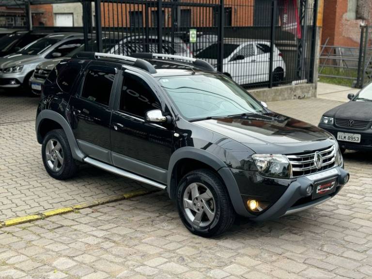 RENAULT - DUSTER - 2013/2013 - Preta - R$ 53.900,00