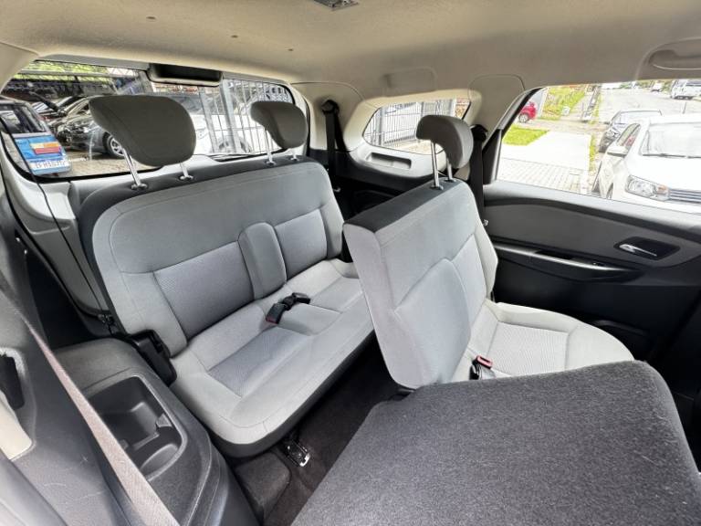 CHEVROLET - SPIN - 2018/2018 - Branca - R$ 67.900,00