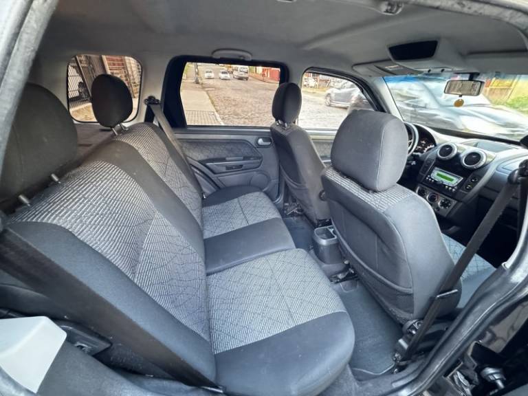 FORD - ECOSPORT - 2012/2012 - Preta - R$ 44.900,00