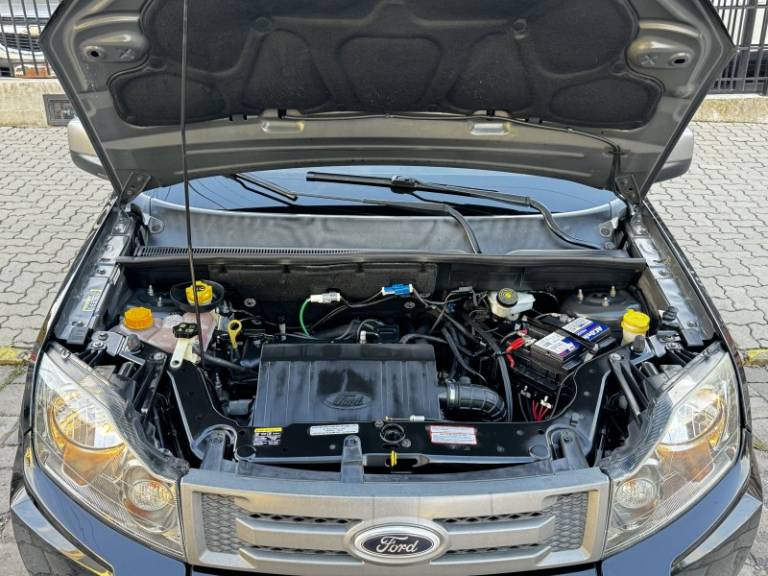 FORD - ECOSPORT - 2012/2012 - Preta - R$ 44.900,00