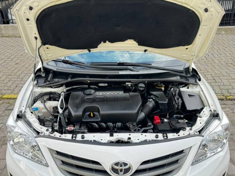 TOYOTA - COROLLA - 2013/2013 - Branca - R$ 65.900,00