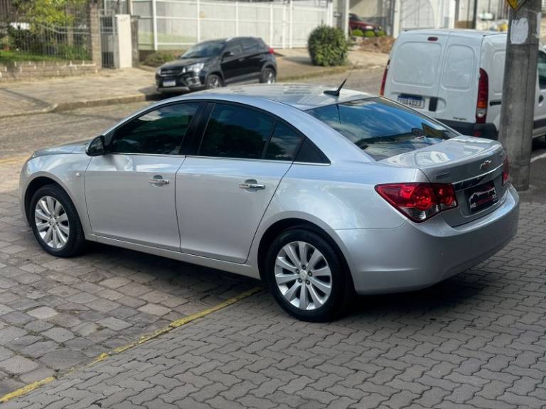 CHEVROLET - CRUZE - 2014/2014 - Prata - R$ 61.900,00