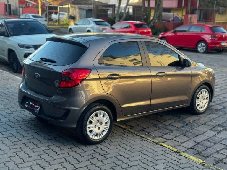 FORD - KA - 2020/2020 - Bronze - R$ 59.900,00