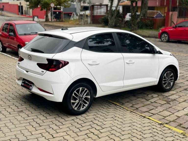 HYUNDAI - HB20 - 2021/2021 - Branca - R$ 71.900,00