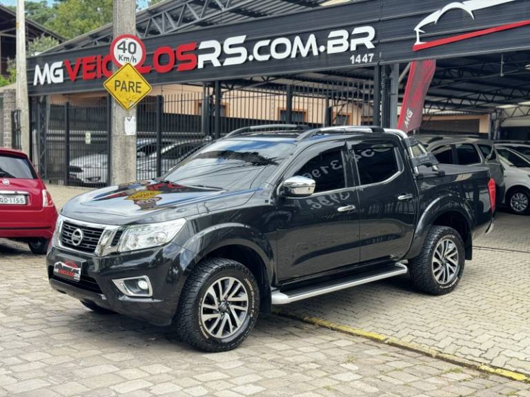 NISSAN - FRONTIER - 2020/2020 - Preta - R$ 155.900,00