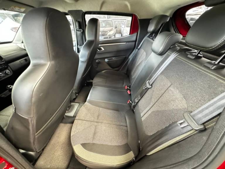 RENAULT - KWID - 2023/2023 - Vermelha - R$ 56.000,00