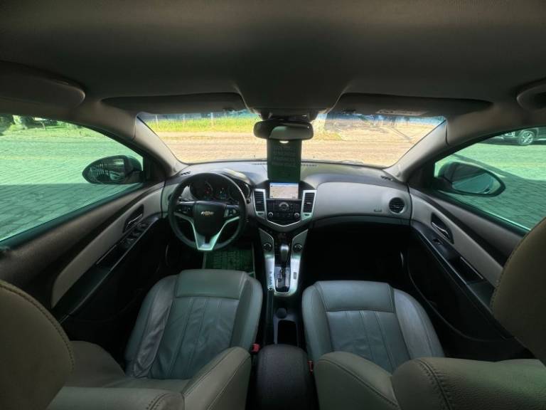 CHEVROLET - CRUZE - 2014/2014 - Prata - R$ 61.900,00