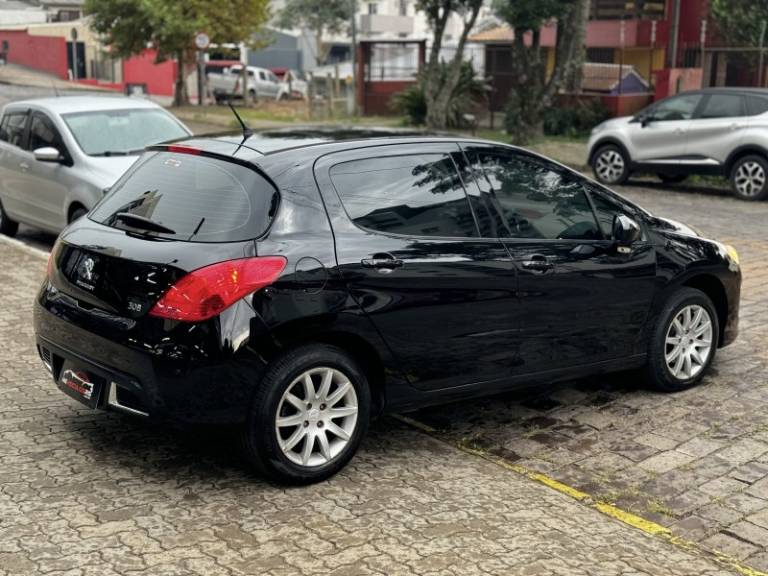 PEUGEOT - 308 - 2014/2014 - Preta - R$ 37.900,00