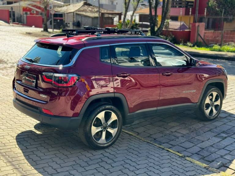 JEEP - COMPASS - 2017/2017 - Vermelha - R$ 112.900,00