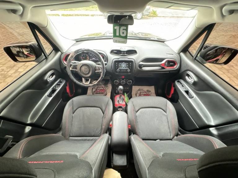 JEEP - RENEGADE - 2016/2016 - Preta - R$ 86.900,00