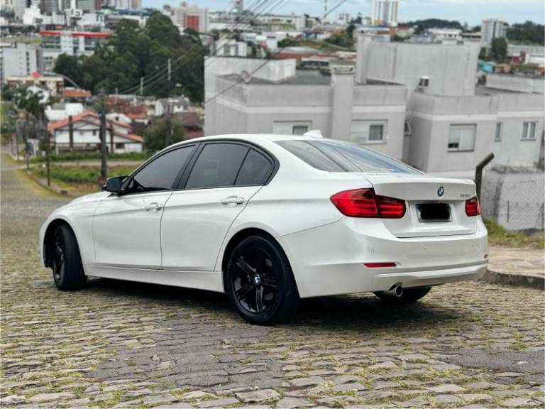 BMW - 320I - 2014/2014 - Branca - R$ 96.900,00