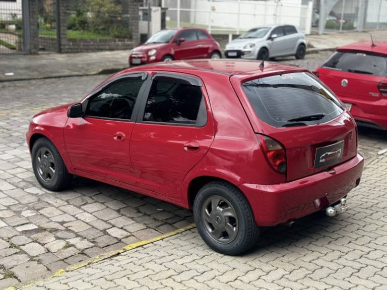 CHEVROLET - CELTA - 2009/2009 - Vermelha - R$ 25.900,00